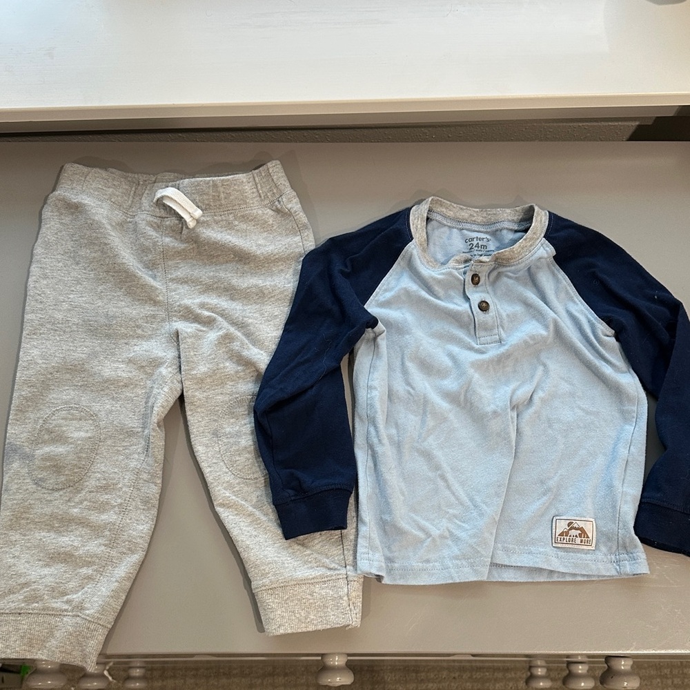 Carter's Light Blue & Navy Raglan Top with Gray Joggers - Kids